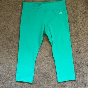 Lorna Jane teal 7/8 tights
